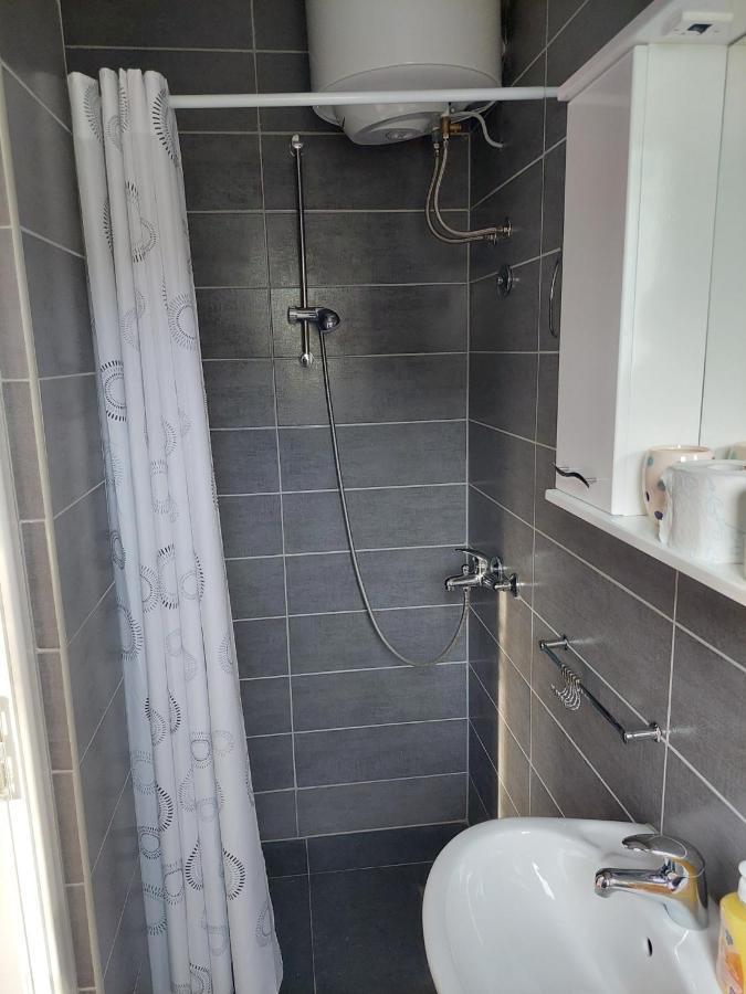 Gavros Apartmani ヴィルパザル エクステリア 写真