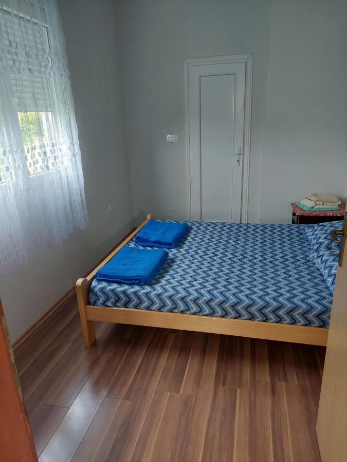 Gavros Apartmani ヴィルパザル エクステリア 写真