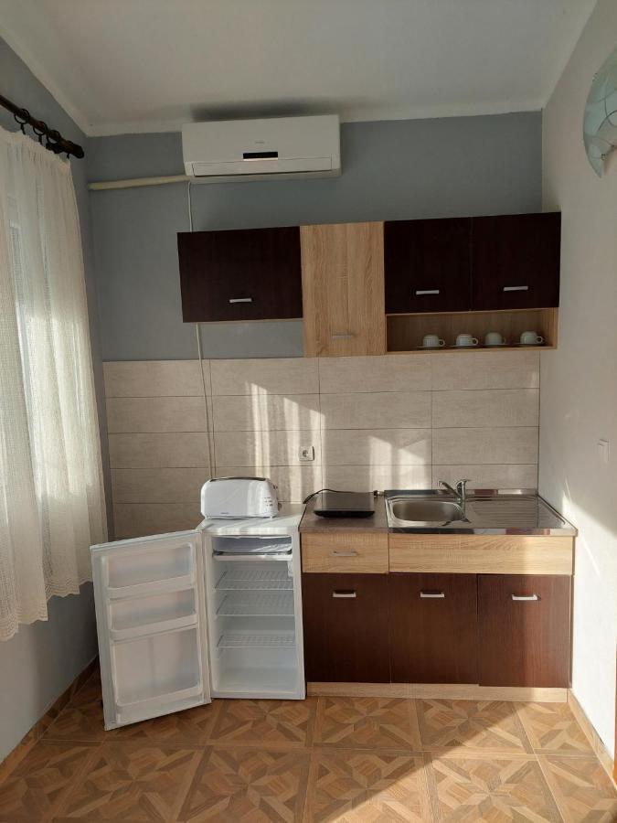 Gavros Apartmani ヴィルパザル エクステリア 写真